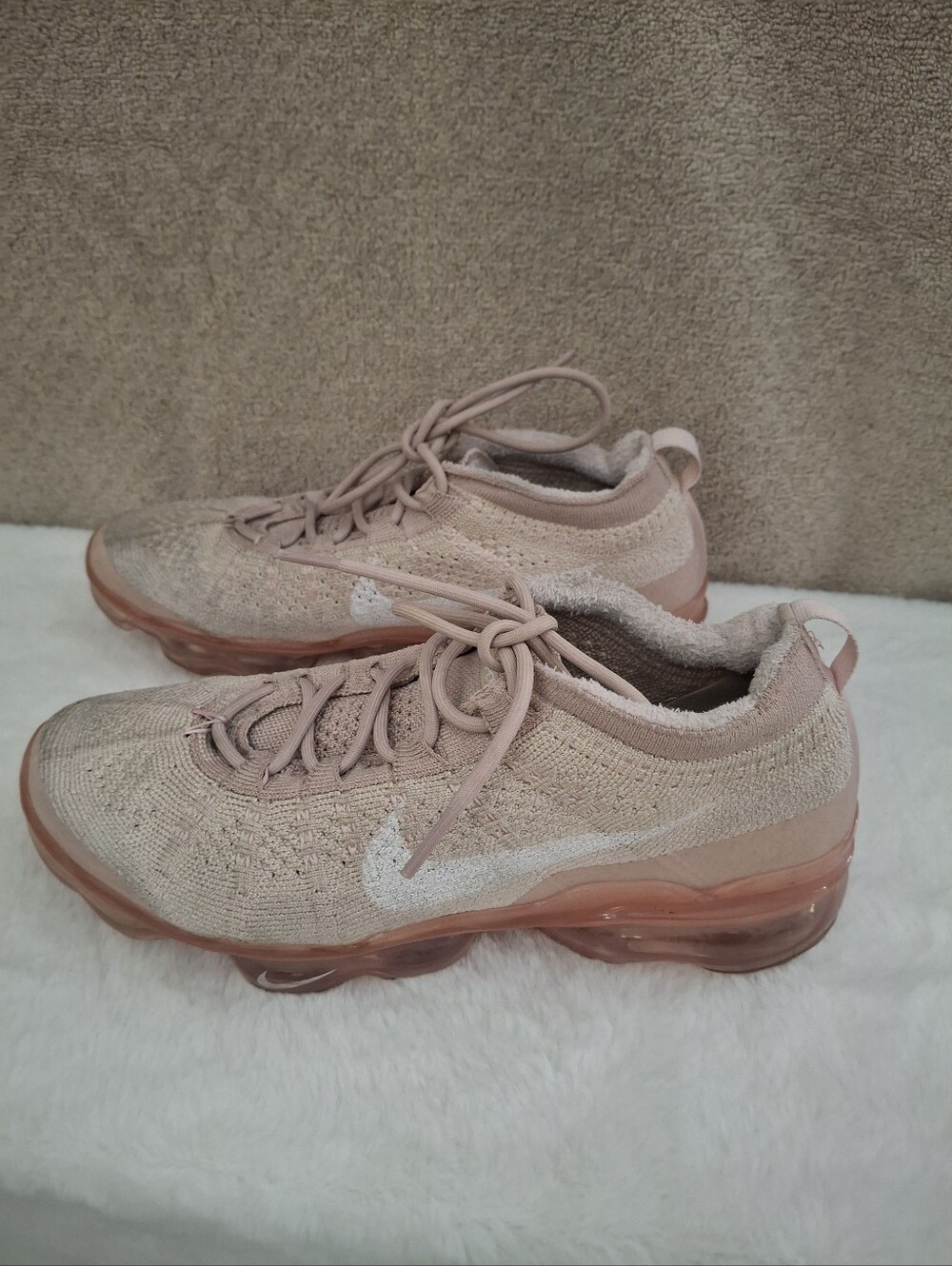 Women’s Nike Air Vapor Max Oatmeal/Pink